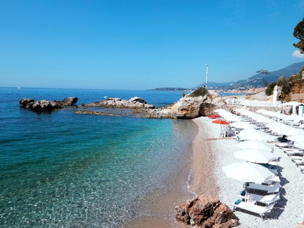 The Côte d'Azur 2023: Where Opulence Meets Coastal Splendor