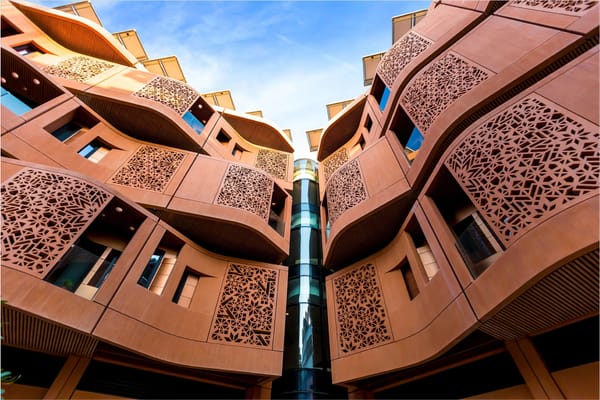 Combating Urban Heat Islands in the UAE through Passive Design Strategies