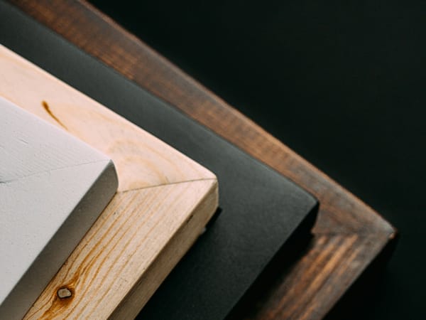 From Recycled Plastics to Timeless Stone: 2024 Material Trends